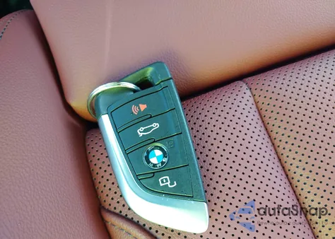 2025 BMW M240 I xDrive из США, поврежденный, VIN 3MW53CM05S8F76634